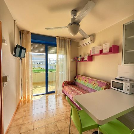 Grazioso Appartamento N 66 A Bibione A 100 Mt Dal Mare Exteriör bild